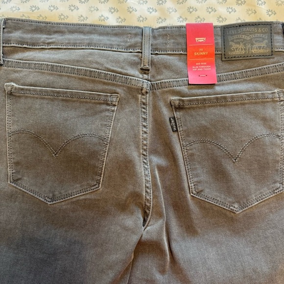 Levi’s 711 Skinny NWT Women's Gray Mid Rise Jeans - Picture 8 of 9